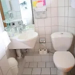 Pension Zur Harburg Szálloda