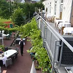 Szálloda Pension Zur Harburg Uslar