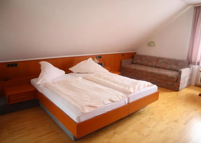Pension Zur Harburg Uslar