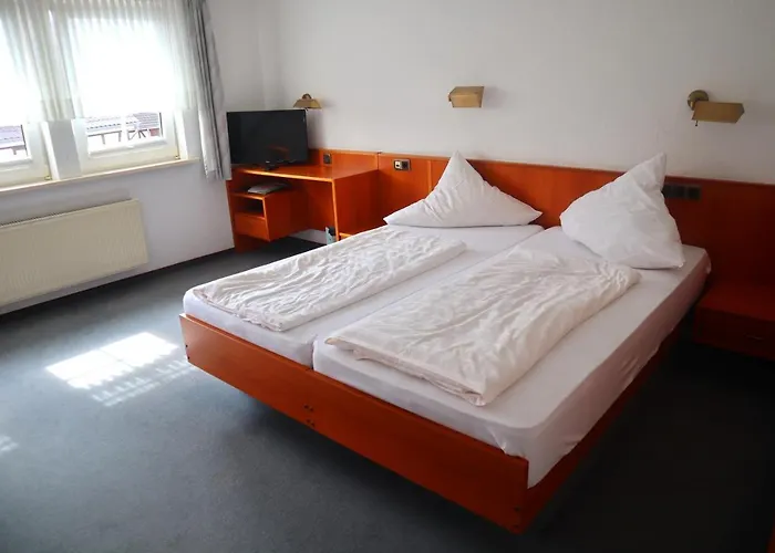 Otel Pension Zur Harburg